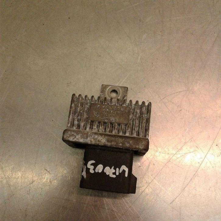 RELAIS BOUGIE PRECHAUFFAGE Nissan Note (E11) (|7700115078|), Autos : Pièces & Accessoires, Électronique & Câbles, Nissan, Utilisé