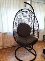 Hangstoel Egg, Ophalen