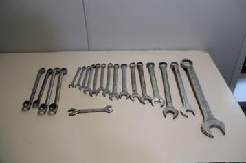 professionele steeksleutels en ringsleutels beschikbaar voor biedingen