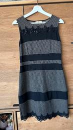 Robe (moyenne), Enlèvement, Porté