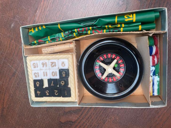 Jeu de la roulette vintage - Vintage Roulette spel, Hobby en Vrije tijd, Gezelschapsspellen | Bordspellen, Gebruikt, Ophalen