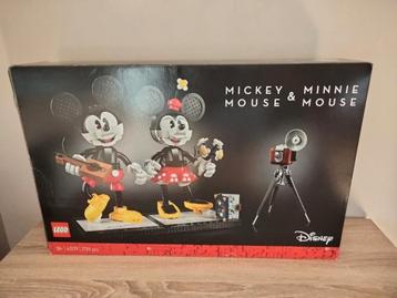 Lego Mickey et Minnie 43179.