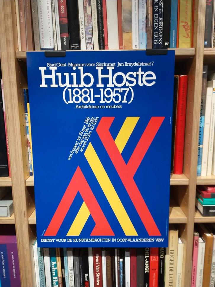 Architektuur en meubels van Huib Hoste (1881-1957)	affiche, Verzamelen, Posters, Zo goed als nieuw, Ophalen of Verzenden
