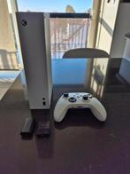 Xbox series S + official 1TB SD memory + Rechargable battery, Ophalen, Zo goed als nieuw