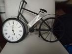 Klok in de vorm van een fiets - nieuw, Ophalen, Nieuw