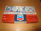 Chevron: Distillatiekit en aardolieproducten, Verzamelen, Merken en Reclamevoorwerpen, Ophalen of Verzenden, Gebruikt, Overige typen