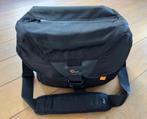 Lowepro Stealth Reporter D550AW fototas, Audio, Tv en Foto, Ophalen of Verzenden, Zo goed als nieuw, Schoudertas, Lowepro