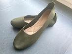 Ballerina's groen, maat 41, Kleding | Dames, Schoenen, Ophalen, Loïs Amsterdam, Nieuw, Ballerina's