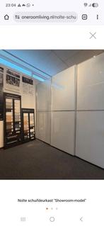 Nieuwe schuifdeuren  van de italiaanse bekende desiner rosso, Ophalen