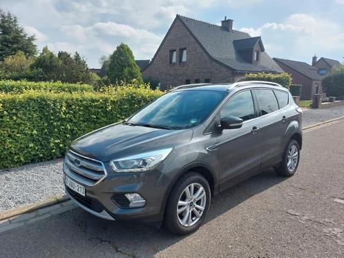 Superbe Ford Kuga 1.5TDCi 2019 EURO6c 10990€ !, Autos, Ford, Particulier, Kuga, ABS, Régulateur de distance, Airbags, Air conditionné