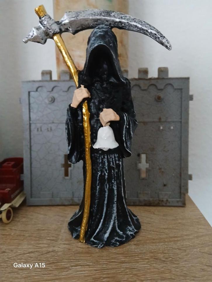 Pietje de Dood 17cm keramiek, Verzamelen, Beelden en Beeldjes, Ophalen of Verzenden
