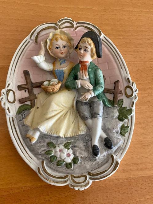 Figurines couple amoureux, Collections, Statues & Figurines, Comme neuf, Humain, Enlèvement ou Envoi
