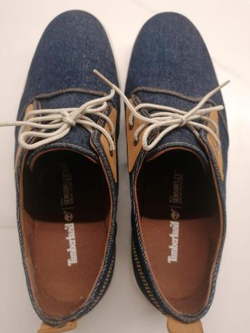 Herenschoenen - TIMBERLAND - 4 paar beschikbaar voor biedingen