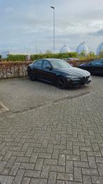 Prachtige Giulia sprint!  (Slechts 57800 km!), Auto's, Alfa Romeo, Automaat, 4 deurs, Achterwielaandrijving, USB