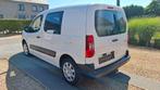 Peugeot partner utilitaire 138000km 1.6 hdi 90ch, Autos, Achat, Entreprise, Boîte manuelle, Noir
