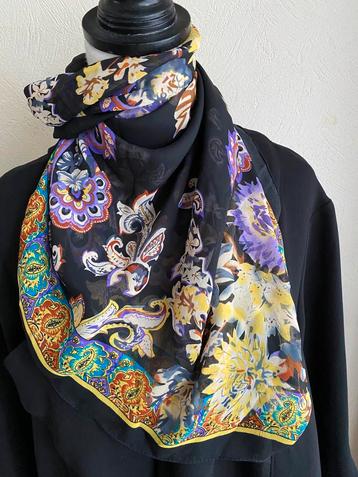 Veelkleurige vintage sjaal — retro collector beschikbaar voor biedingen