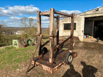 Travail pour chevaux marechalerie, Enlèvement