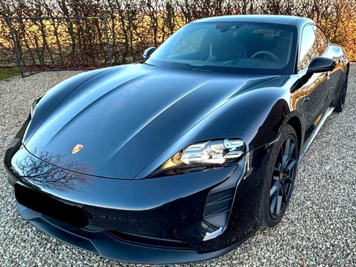 PRACHTIGE PORSCHE TAYCAN GTS 2023 OMRUILEN MOGELIJK, Auto's, Porsche, Particulier, Taycan, Onderhoudsboekje, Ophalen