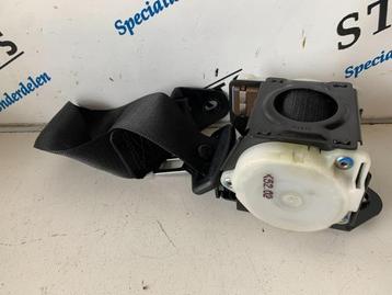 Veiligheidsgordel links-achter van een Mercedes CLK beschikbaar voor biedingen