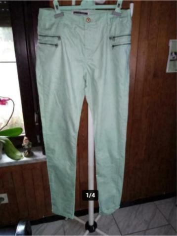 *4 mooie lange broeken* , 34 M/L , 5€/broek beschikbaar voor biedingen
