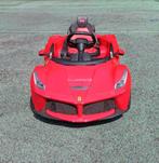 Elektrische auto Le Ferrari kinderen, Kinderen en Baby's, Speelgoed | Buiten | Accuvoertuigen, Gebruikt, Ophalen