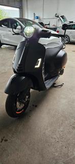 Vespa gts 125 notte, 1 cylindre, Scooter, Particulier, 125 cm³