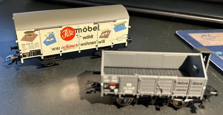 3100. 2 H0 Märklin „Insider” -auto's., Hobby en Vrije tijd, Modeltreinen | H0, Zo goed als nieuw, Wagon, Märklin, Ophalen of Verzenden