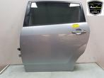 PORTIER LINKS ACHTER Toyota Corolla Verso (R10 / 11), Auto-onderdelen, Gebruikt, Links, Toyota, Deur