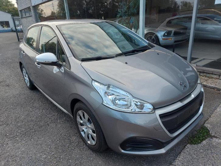 Peugeot 208 - 1,2 i - 5 portes - 22.000 kms!!!, Auto's, Peugeot, Bedrijf, ABS, Airbags, Airconditioning, Alarm, Bluetooth, Centrale vergrendeling