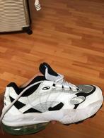 Puma cell venom alert blanc noir, Sports & Fitness, Volleyball, Enlèvement, Comme neuf