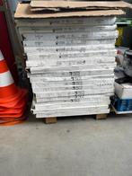 Lot overschot vloertegels en plinten, Ophalen of Verzenden, Nieuw, Vloertegels