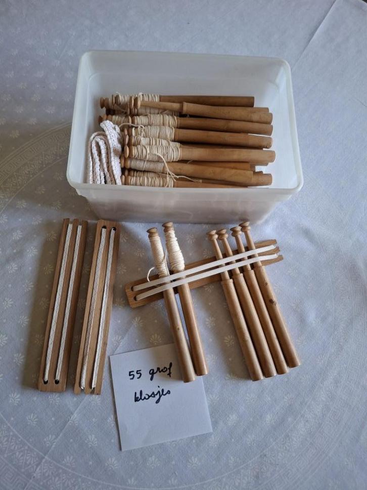 Grove kantklosjes met dikke draad, Hobby en Vrije tijd, Kantklossen, Zo goed als nieuw, Klos(sen), Ophalen of Verzenden