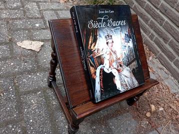 647) meubelstuk om bvb boek op uit te stallen beschikbaar voor biedingen