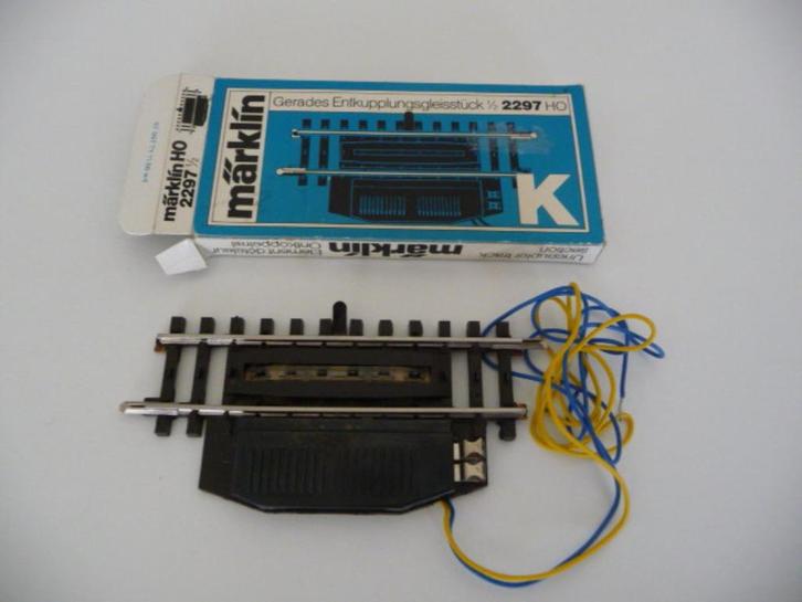 2297 MÄRKLIN HO - RECHTE K- SCHAKELRAIL/VOIE DE K-TELECOMMAN, Hobby en Vrije tijd, Modeltreinen | H0, Zo goed als nieuw, Rails