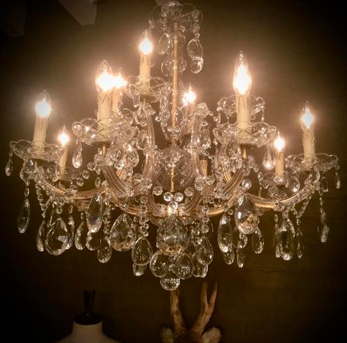 Grotere KROONLUCHTER met veel kristallen !!!, Antiek en Kunst, Antiek | Verlichting, Ophalen of Verzenden
