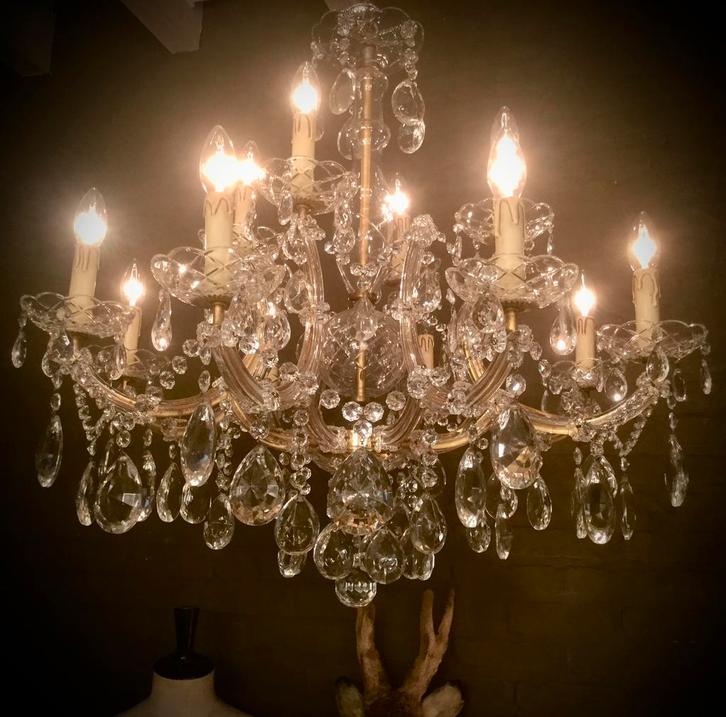 Grotere KROONLUCHTER met veel kristallen !!!, Antiek en Kunst, Antiek | Verlichting, Ophalen of Verzenden