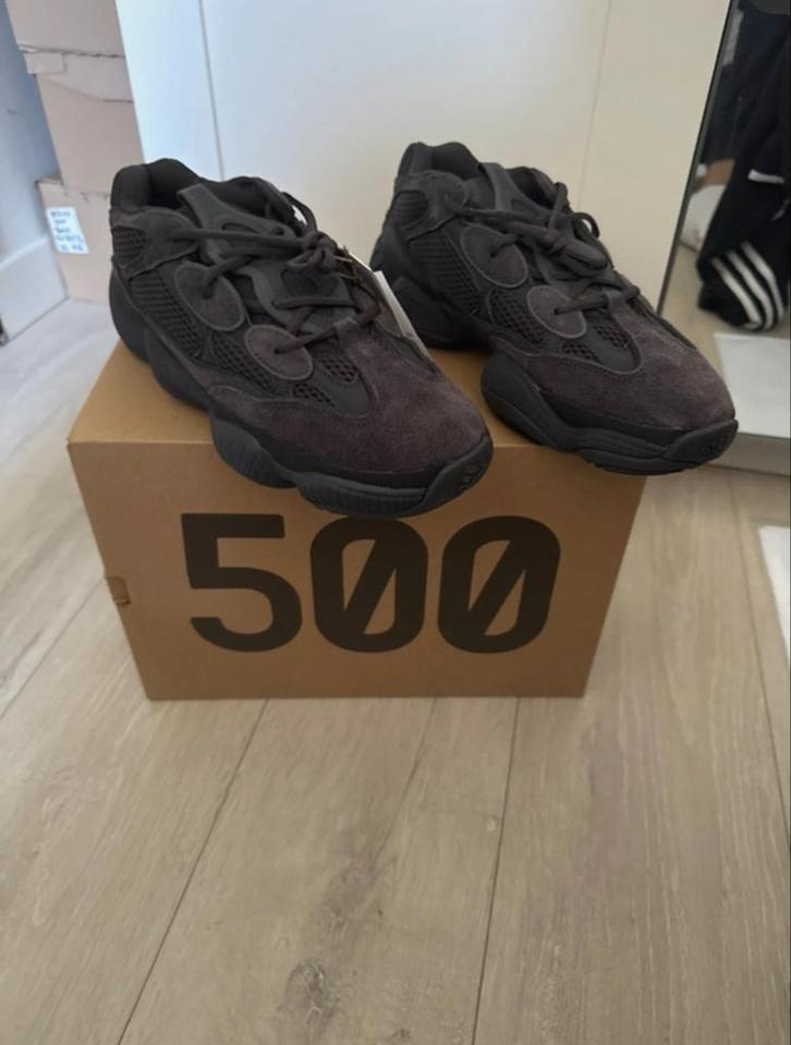 Yeezy Boost 500 Utility Black – Nieuw in doos, Kleding | Heren, Schoenen, Nieuw, Sneakers, Zwart, Ophalen of Verzenden