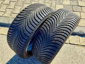 2 très bons Michelin Alpin 225/45-17  beschikbaar voor biedingen