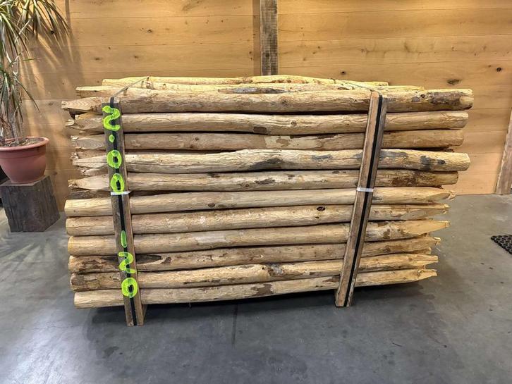 Volle bundel korting kastanje houten palen kop 8/10 200 cm, Jardin & Terrasse, Poteaux, Poutres & Planches, Neuf, Poteaux, 250 cm ou plus