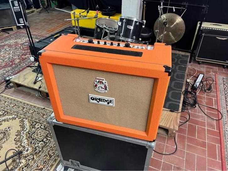 Oranje AD30R 2x12 Reverb Combo, Muziek en Instrumenten, Versterkers | Bas en Gitaar, Zo goed als nieuw, Gitaar, Minder dan 50 watt
