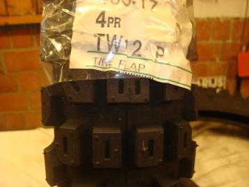 motorbanden beschikbaar voor biedingen