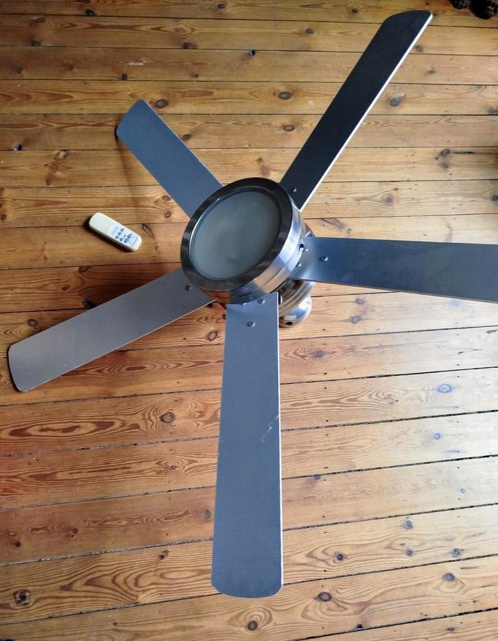 Lampe et Ventilateur, Huis en Inrichting, Lampen | Plafondlampen, Zo goed als nieuw, Hout, Metaal, Ophalen of Verzenden