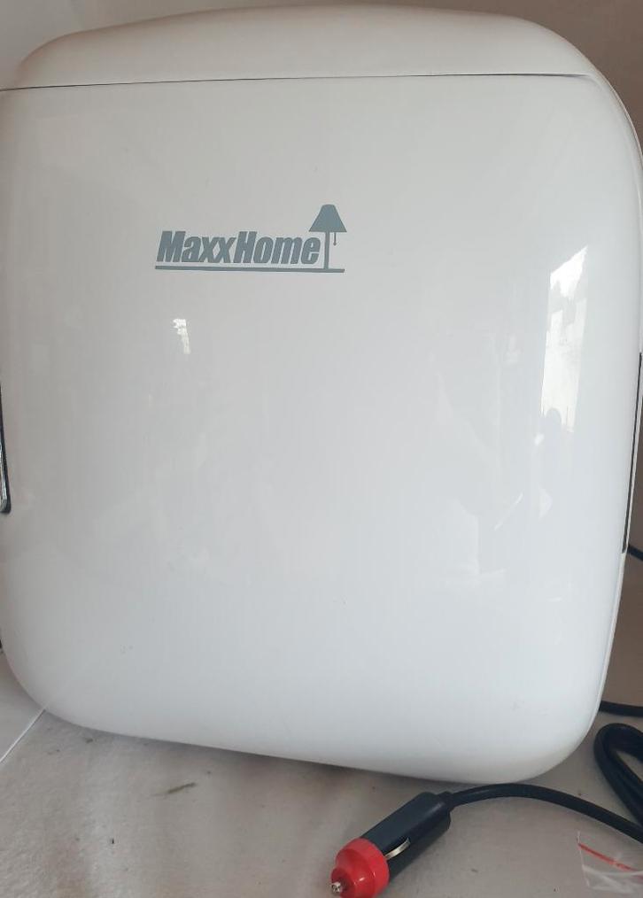 Maxxhome mini koelkast 12V + 220V, Electroménager, Réfrigérateurs & Frigos, Neuf, Sans bac à congélation, Moins de 75 litres, Moins de 85 cm