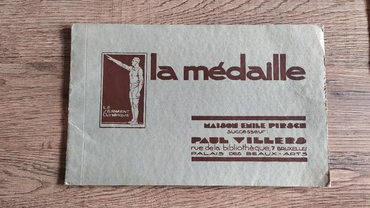 La médaille - Maison Emile Pirsch Bruxelles, Timbres & Monnaies, Monnaies & Billets de banque | Accessoires, Livre ou Ouvrage de référence
