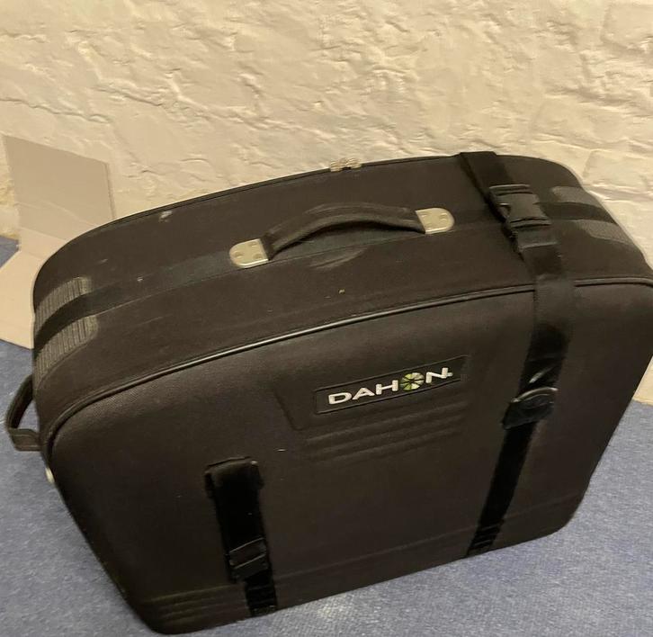 Een koffer ontworpen voor vouwfietsen, Fietsen en Brommers, Fietsaccessoires | Fietstassen, Gebruikt, Ophalen of Verzenden