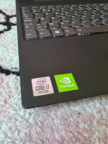 Nieuwe staat 15.6”Lenovo/i7-10510U/20gb ddr4/512gb ssd/1000/