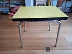 Vintage citroengele formica tafel, Huis en Inrichting, Ophalen, Gebruikt