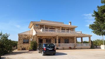 Villa unique à vendre à San Miguel de Salinas, Alicante