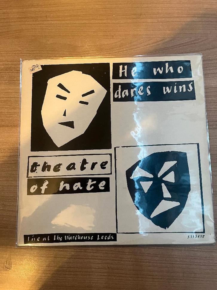 THEATRE OF HATE - HE WHO DARES WINS, Cd's en Dvd's, Vinyl | Rock, Gebruikt, Rock-'n-Roll, Ophalen of Verzenden