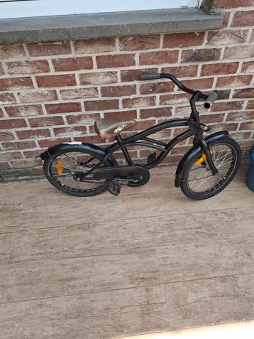 Jongens/ meisjes fiets vanaf 6 jr tot 8 jr zeer goede staat. beschikbaar voor biedingen